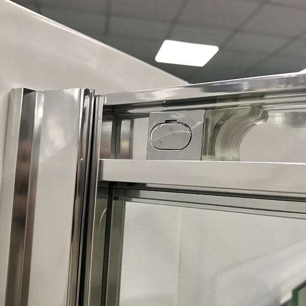 Душевой уголок AVS Куб 120x80 профиль хром, стекло прозрачное Душевой уголок AVS Куб 120x80 профиль хром, стекло прозрачное