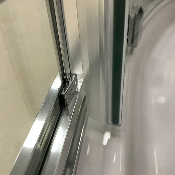 Душевой уголок AVS Раунд 100x100 профиль хром, стекло прозрачное Душевой уголок AVS Раунд 100x100 профиль хром, стекло прозрачное