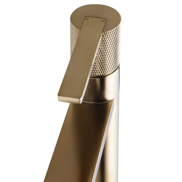 Смеситель для раковины Maxonor Beauty PL1084-6 золото матовое