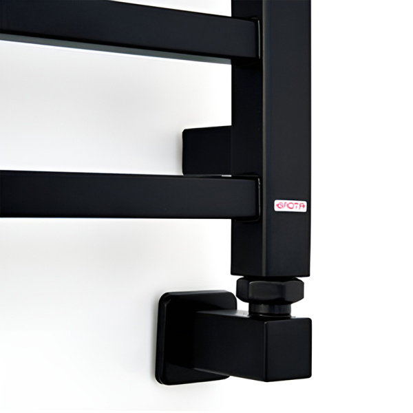 Полотенцесушитель водяной Grota Moda 53x90 черный матовый Полотенцесушитель водяной Grota Moda 53x90 черный матовый