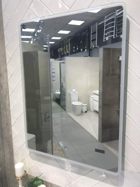 Зеркало 600х800 Led антизапотевание часы Esbano ES-2073HDS Зеркало 600х800 Led антизапотевание часы Esbano ES-2073HDS