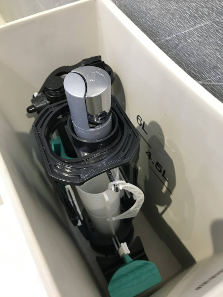 Бачок для унитаза Ideal Standard Connect Air E073401 Бачок для унитаза Ideal Standard Connect Air E073401