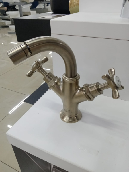 Смеситель для биде AXOR Montreux 16520820 никель Смеситель для биде AXOR Montreux 16520820 никель